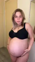 pregnant-milfs
