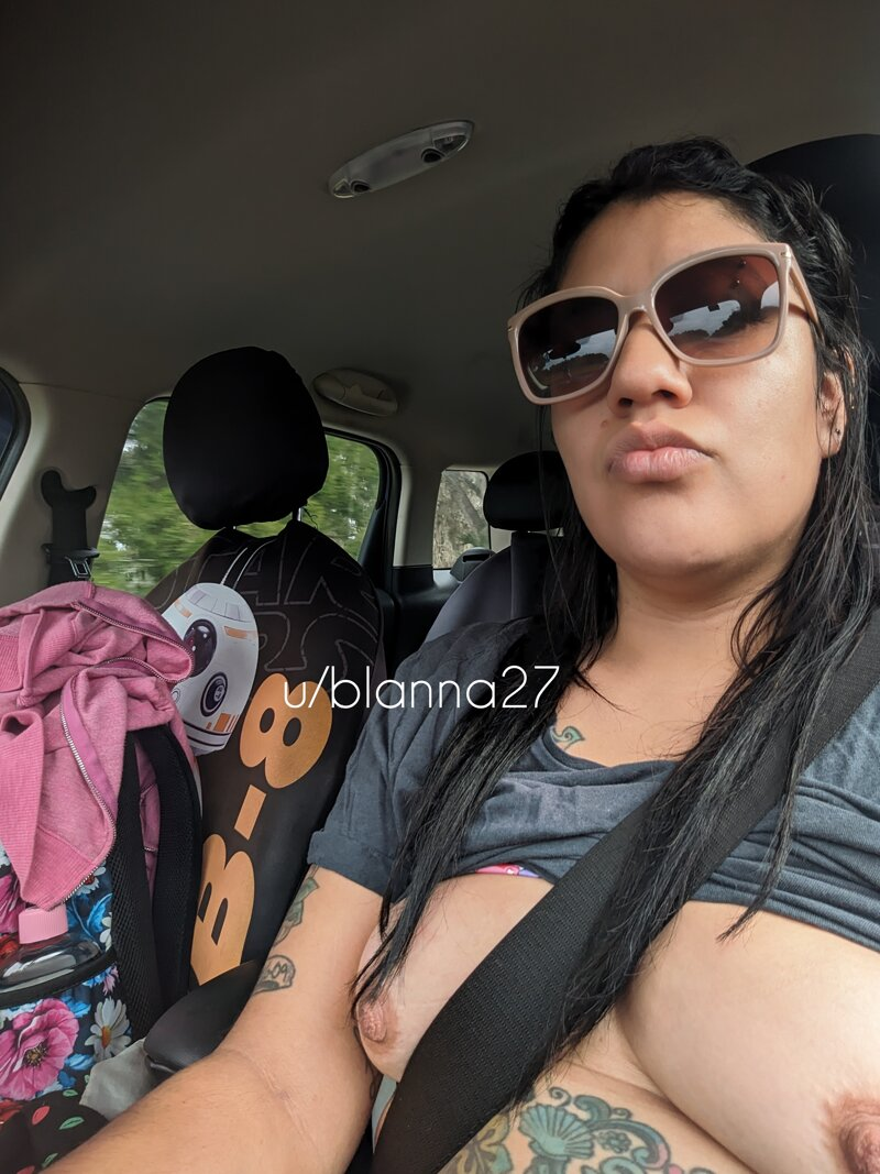 Huge collection of porn photos Boobs Brunette Flashing by Blanna🍌Banana’s (@blannabanana)