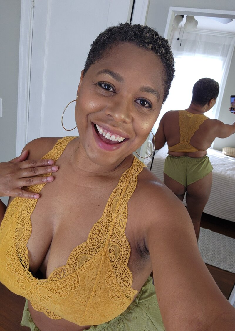 Huge collection of porn photos Cute Ebony MILF OnlyFans by Muse DeJean’s (@musedejean)