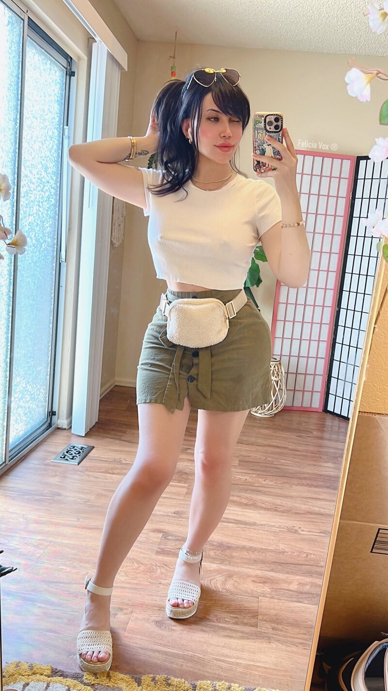 Huge collection of porn photos Amateur Asian OnlyFans by Felicia Vox’s (@feliciavox)