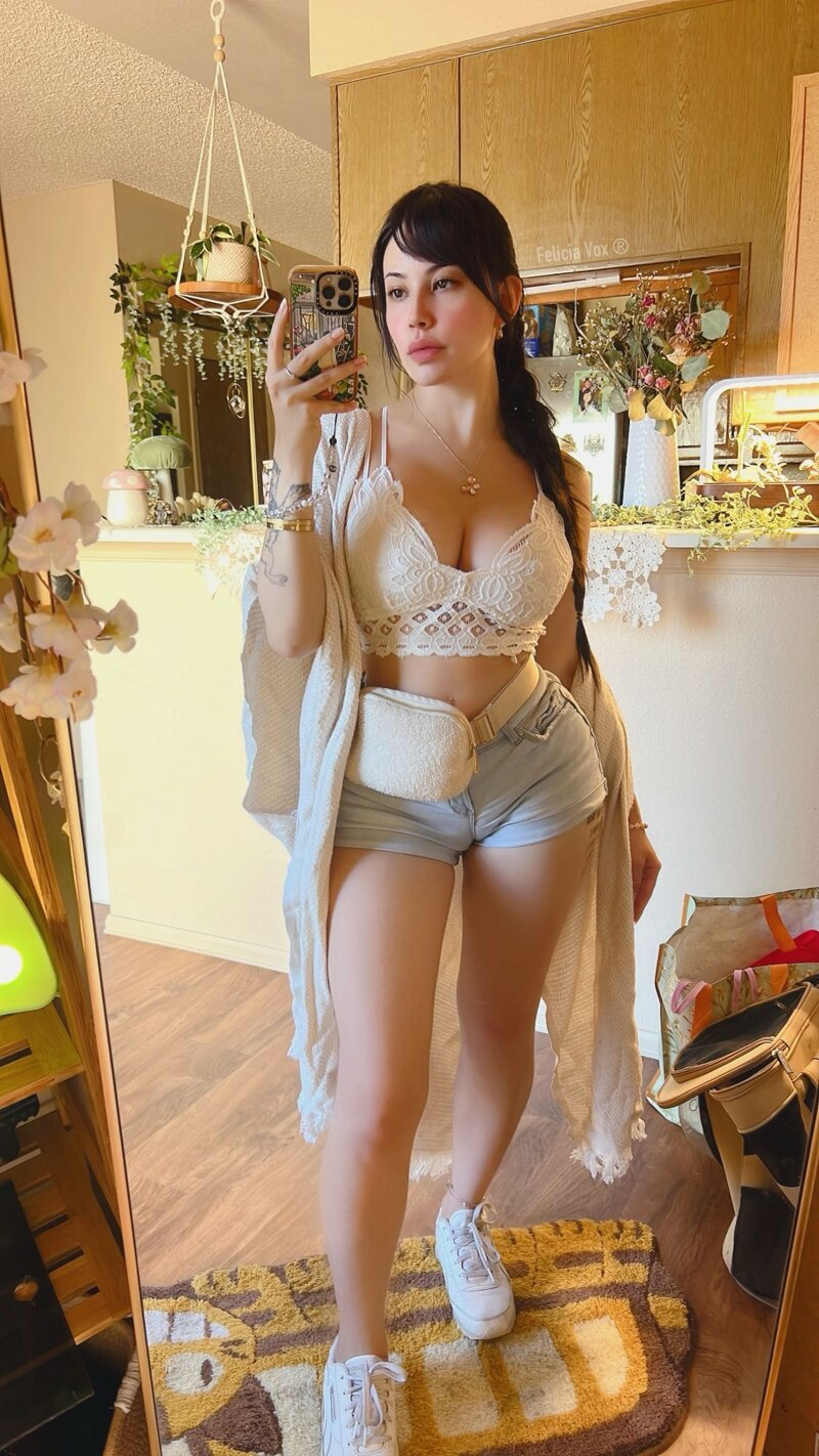 Huge collection of porn photos Amateur Asian Brunette by Felicia Vox’s (@feliciavox)