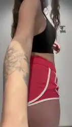 short-hair-chicks