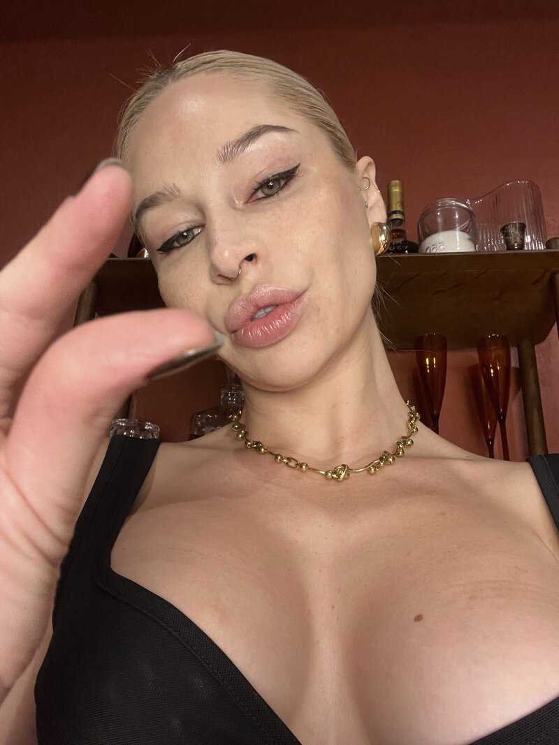 Huge collection of porn photos Homemade Humiliation SPH by 𝐐𝐮𝐞𝐞𝐧 𝐂𝐚𝐭𝐡𝐞𝐫𝐢𝐧𝐞 👸’s (@catherine_fox)