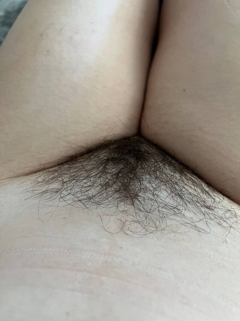 Huge collection of porn photos Hairy Pussy Hairbrush Pussy by Pregnant Step-Mom Mia 🍼’s (@sugarsexclusive)