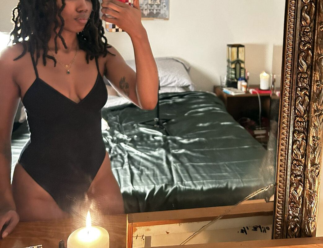 Huge collection of porn photos Amateur Bodysuit Dredd by solana norwood’s (@solanaonline)