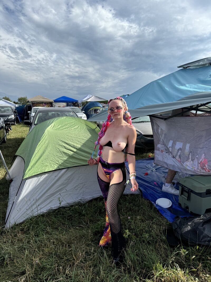Huge collection of porn photos OnlyFans Public Tits by meg’s (@megsnotdead)