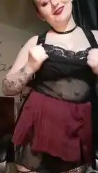 self-titty-suck
