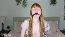 female-masturbation