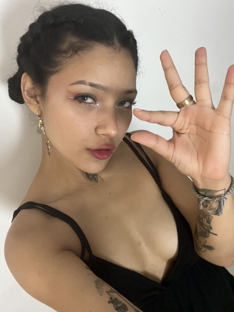 Huge collection of porn photos Amateur OnlyFans Tits by Isabella Capriotti’s (@isabellacapriotti)