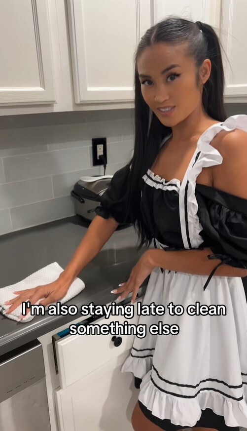 Huge collection of porn photos Brunette Kitchen Maid by Sunshine ☀️’s (@sunshinesinababy)