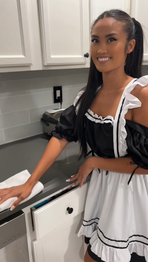 Huge collection of porn photos Brunette Kitchen Maid by Sunshine ☀️’s (@sunshinesinababy)